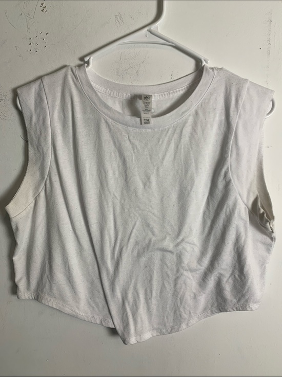 ALO Yoga Tops - ALO Yoga White Cropped Muscle Tank Top